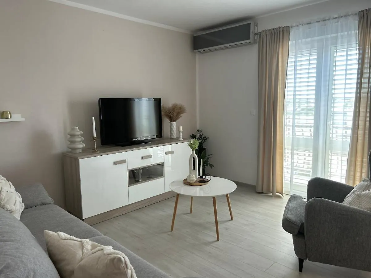 Apartment One Split